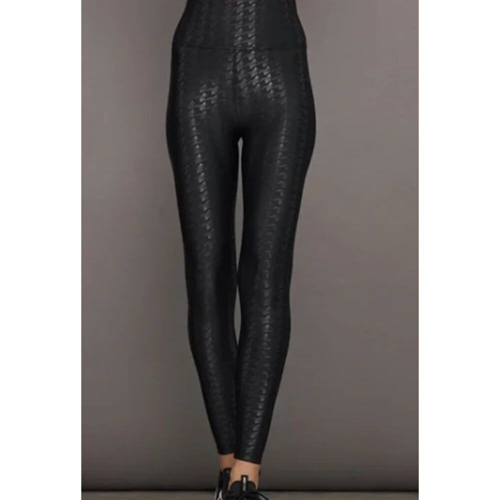 Carbon38 Black Textured High-Waist Leggings